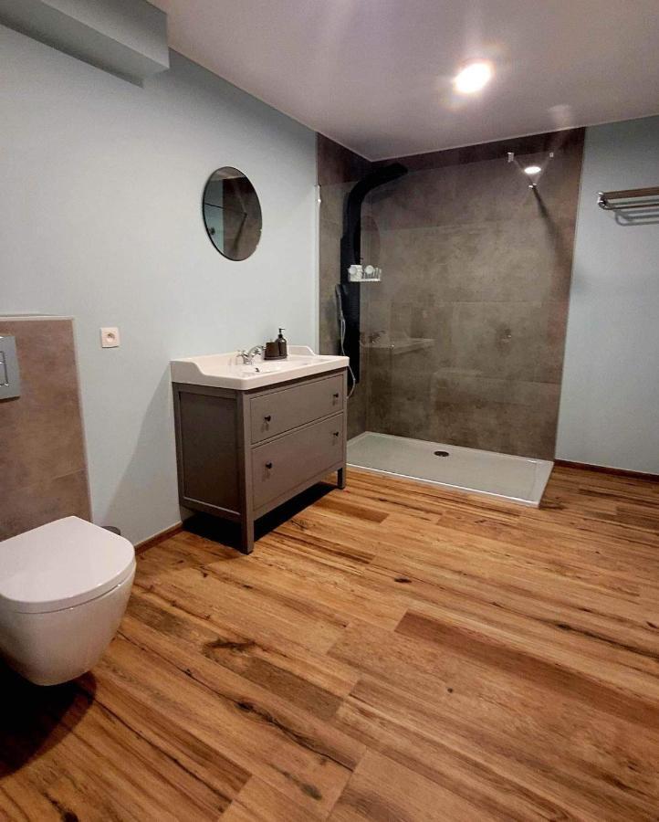 Les De La Fontaine De Brul Bed & Breakfast